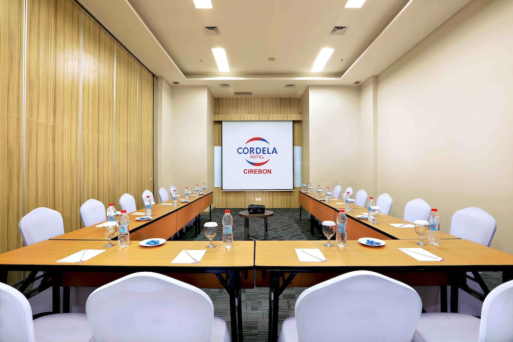 Cordela Hotel Cirebon 21/26