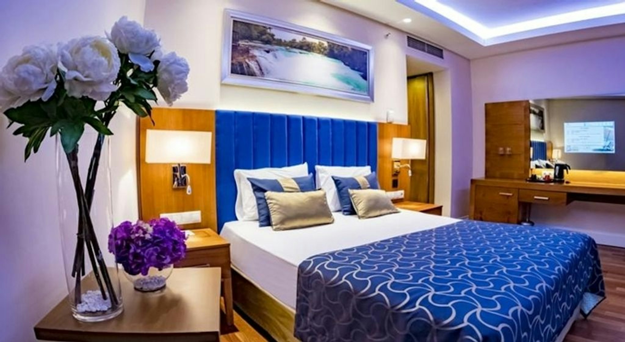 Liberty Hotels Lara 8/50