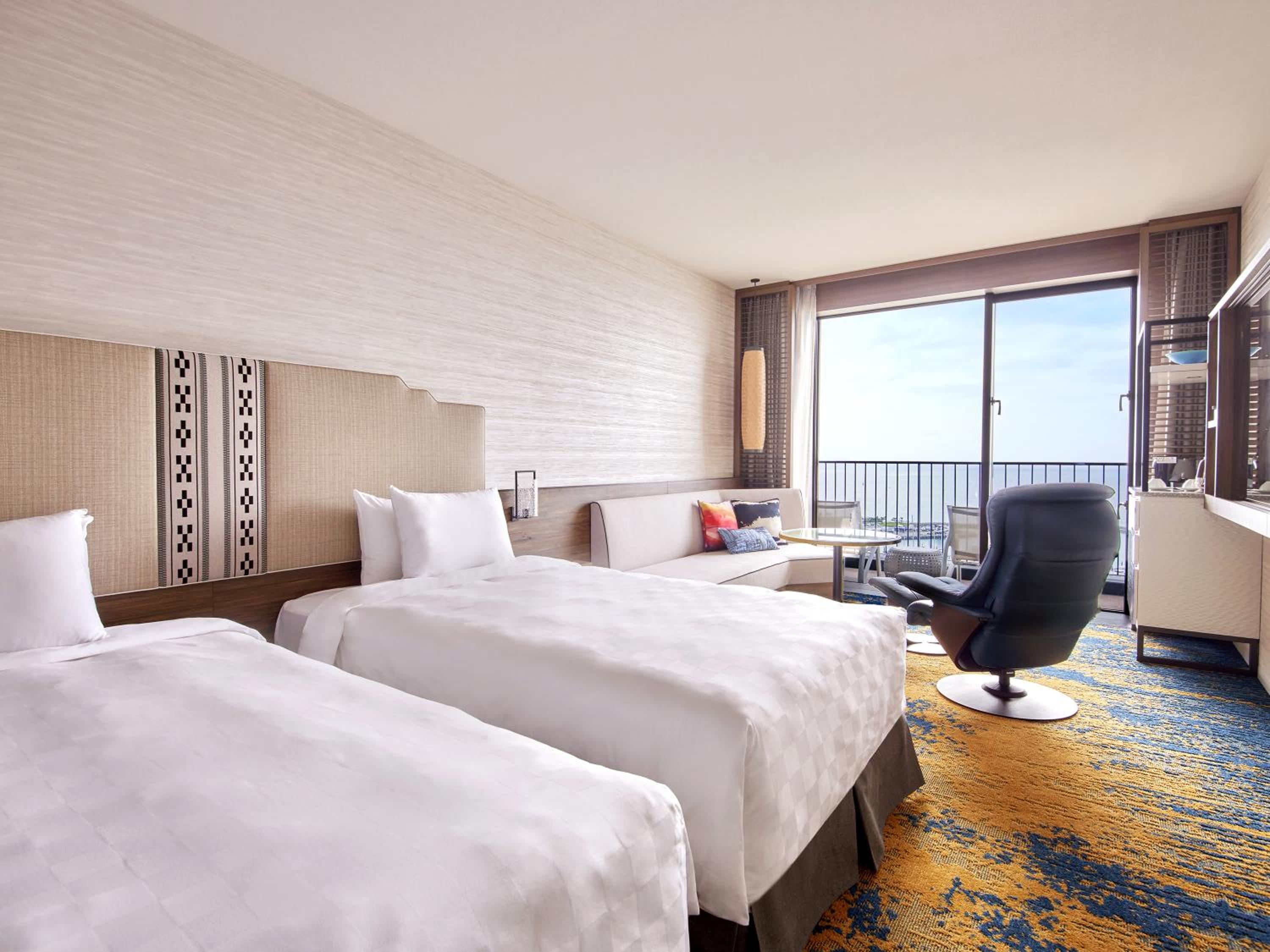 Hollywood, Twin Beds, Club Lounge Access