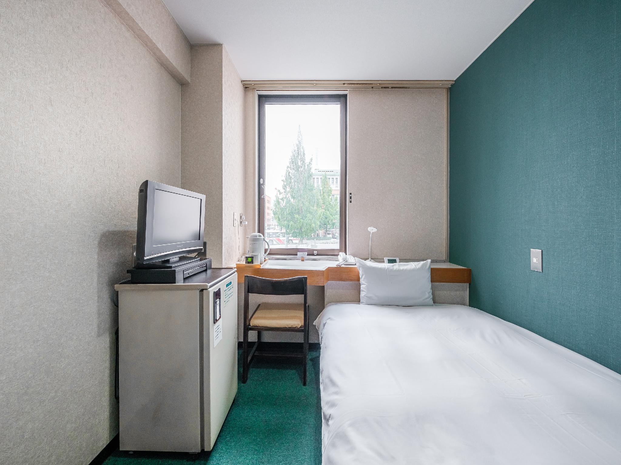 Semi Room, Standard, Semi Double Bed