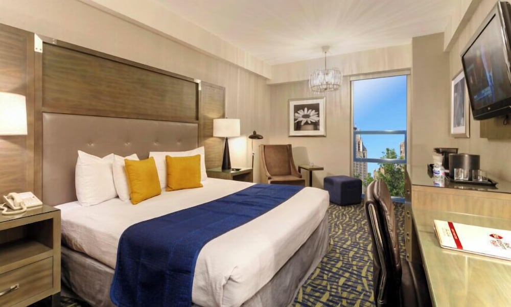 Standard, King Bed