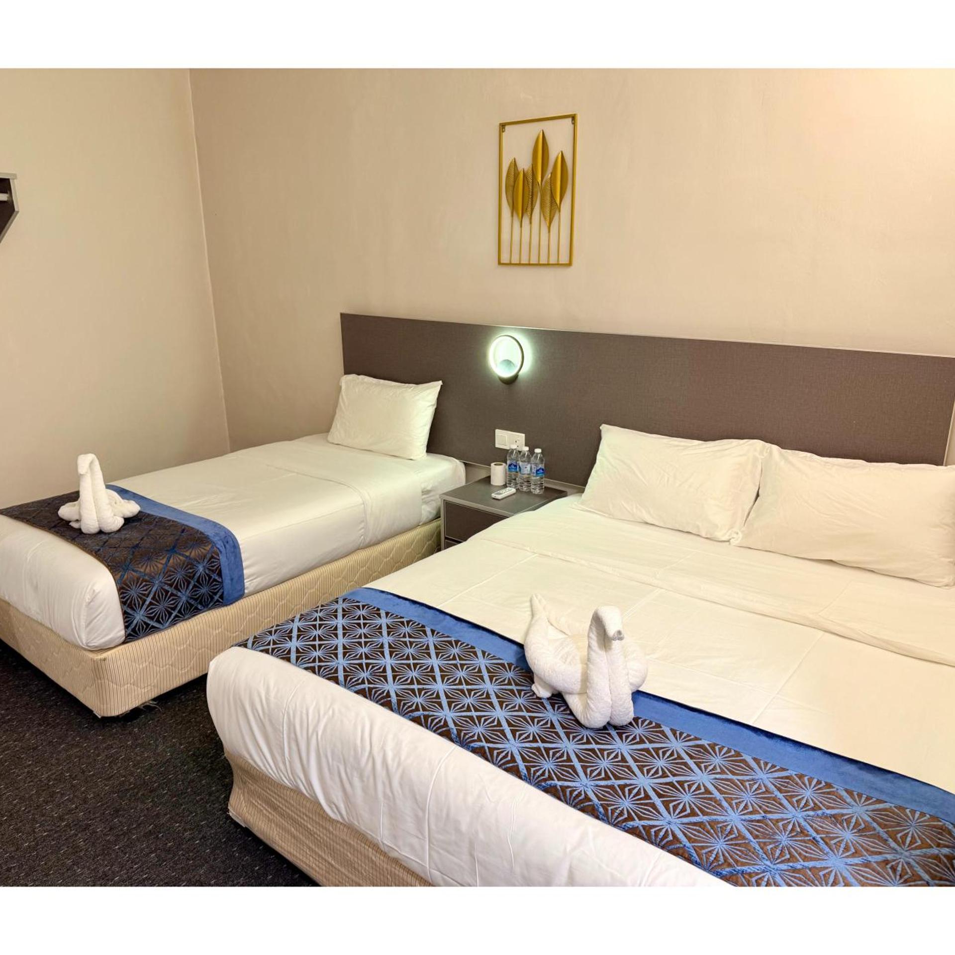 OYO 44043 First Garden Hotel 40/54