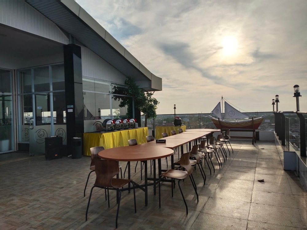 Sonaview Hotel 24/33