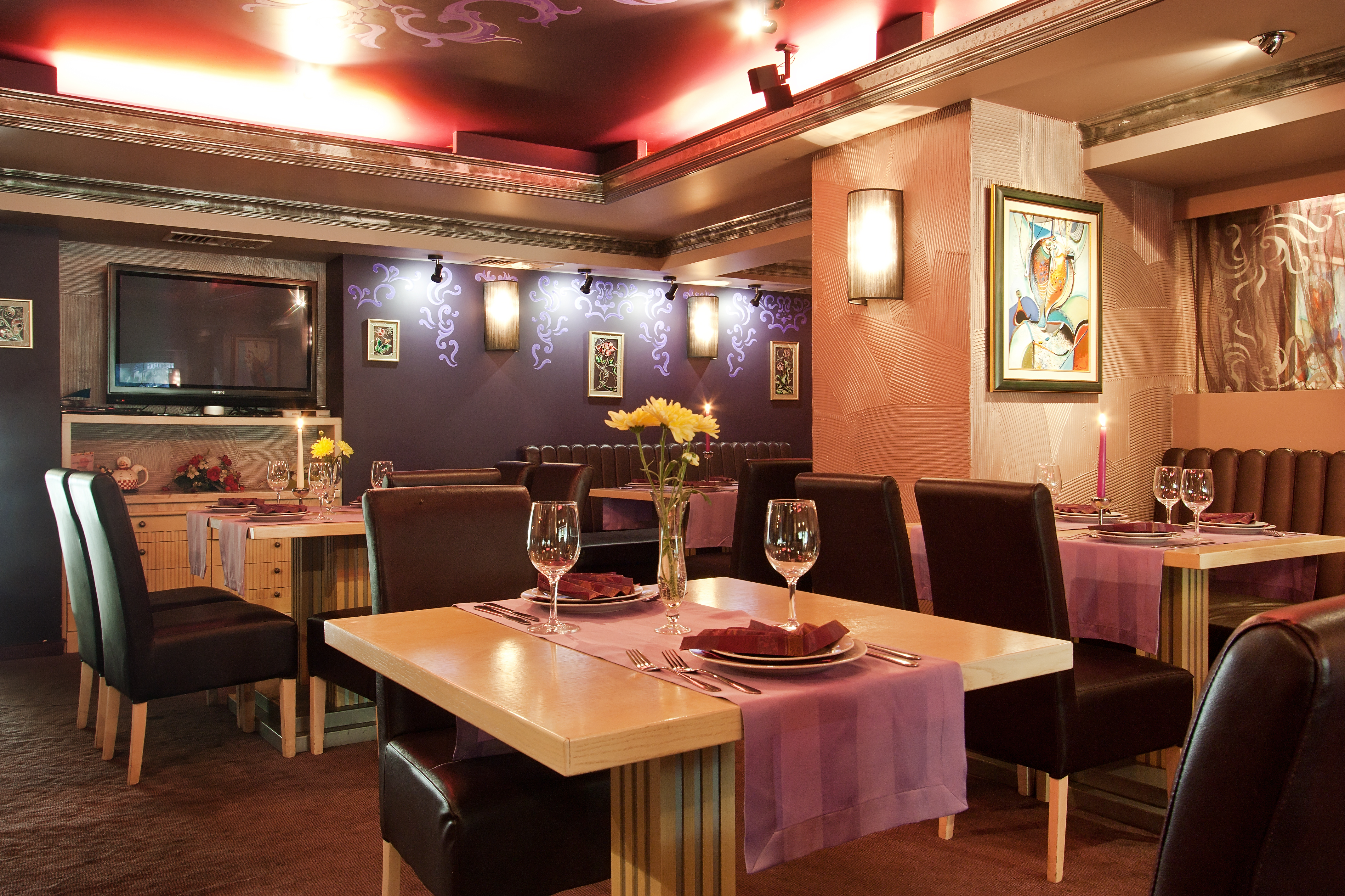 restaurant cafeteria