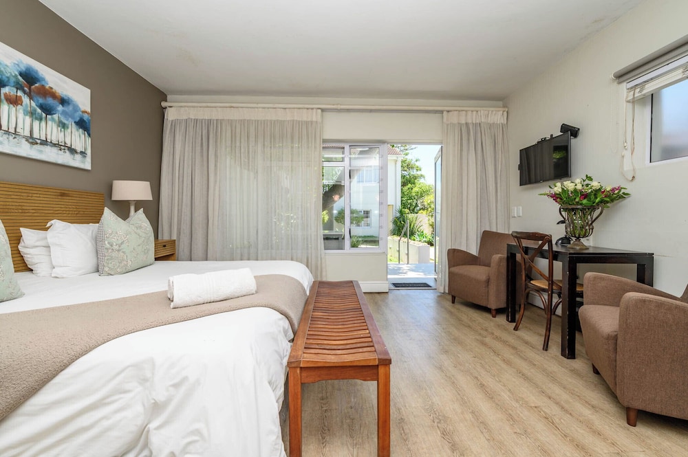 First Avenue Guesthouse 16/50