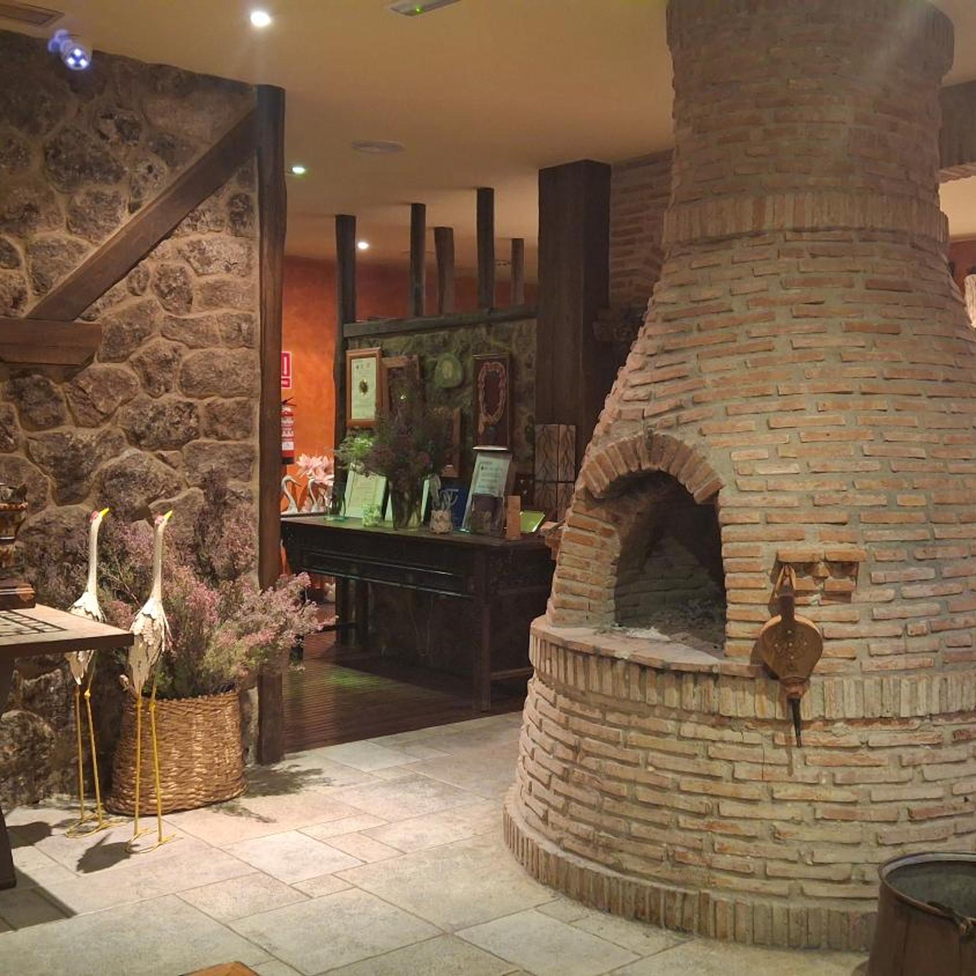 Hotel Ruralis Peña Del Alba 25/50