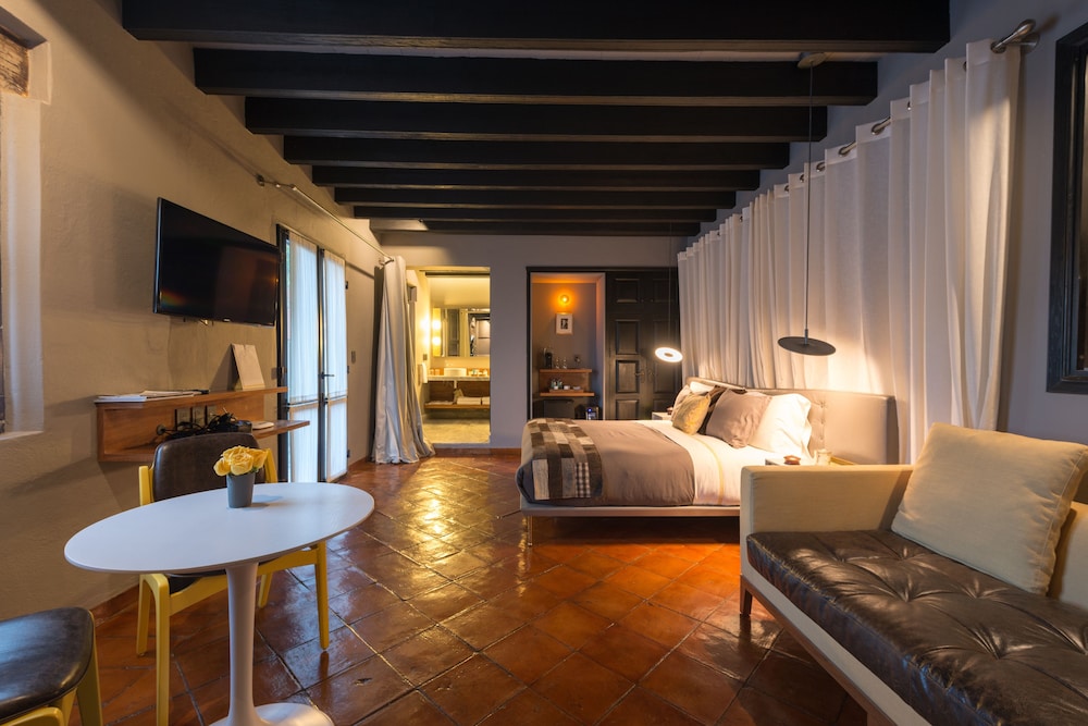 Dos Casas Boutique Hotel Spa 45/75