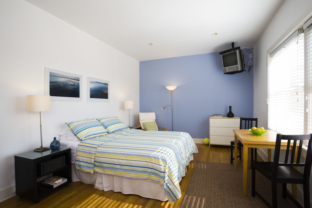 Venice Suites 22/68
