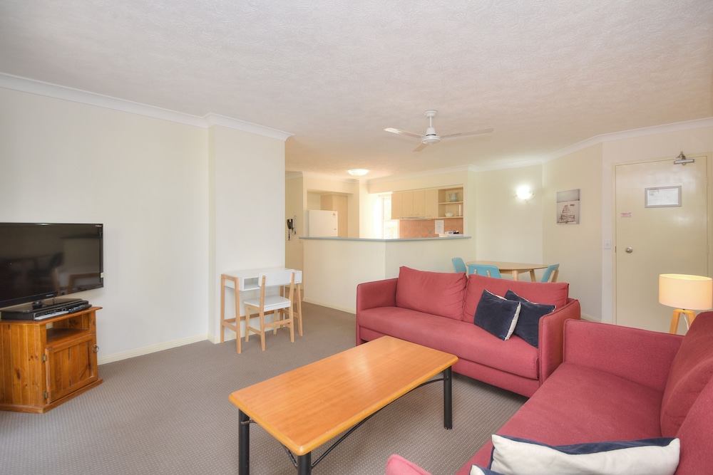 San Mateo on Broadbeach 22/51