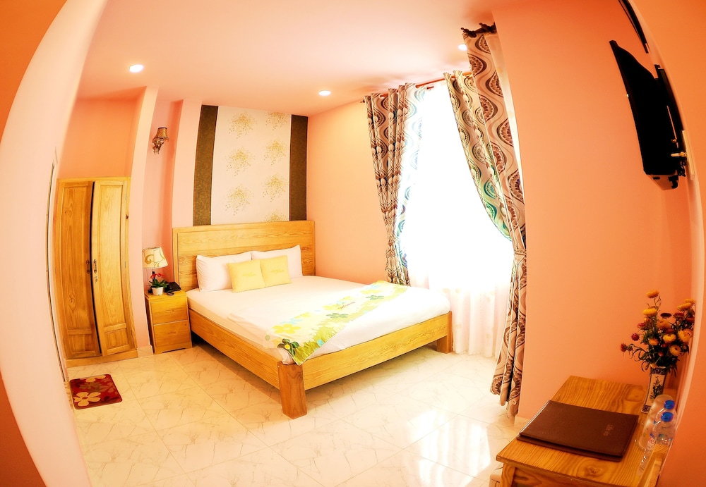 Dalat Flower Hotel 29/72