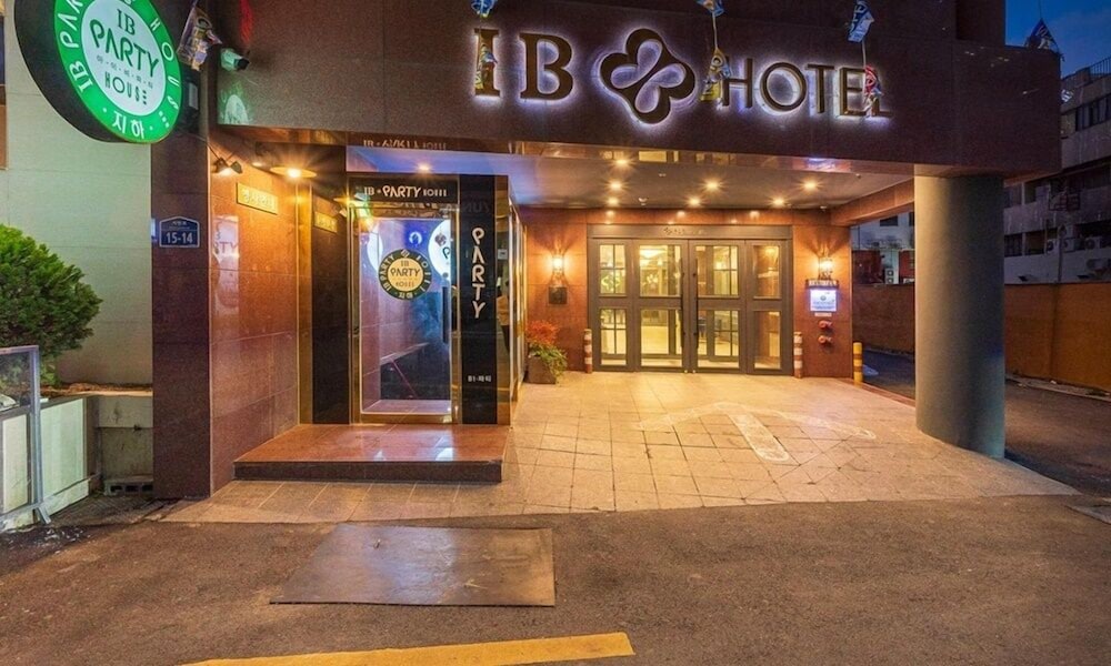 IB Hotel 3/47