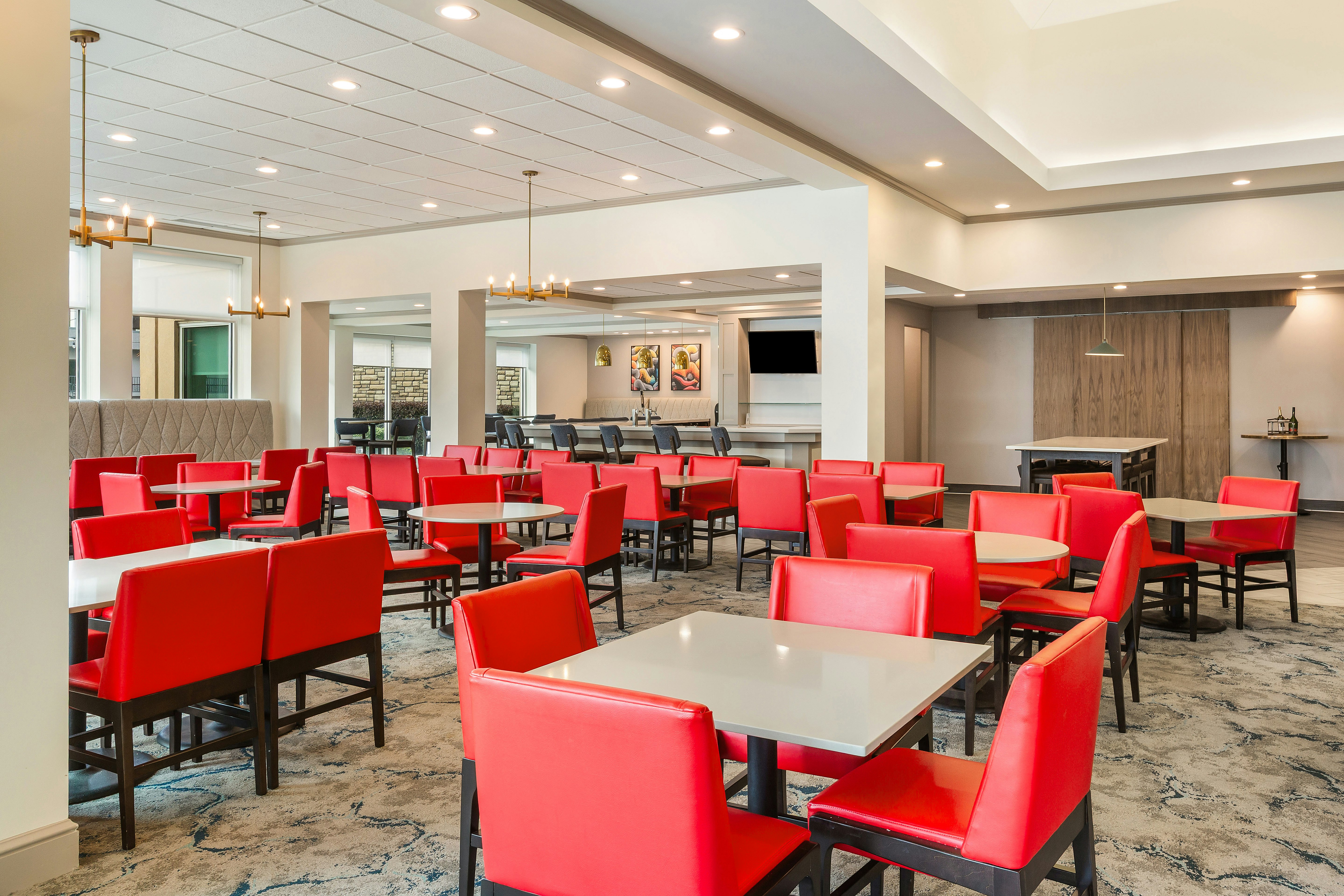 Hilton Garden Inn Atlanta Airport North 28/38