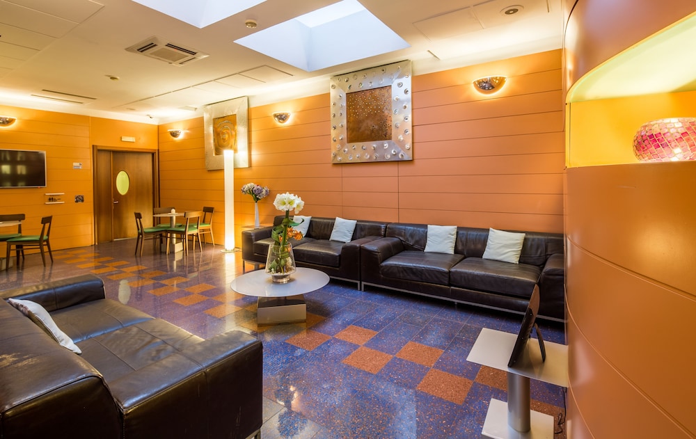 Best Western Plus Hotel Plaza 26/36