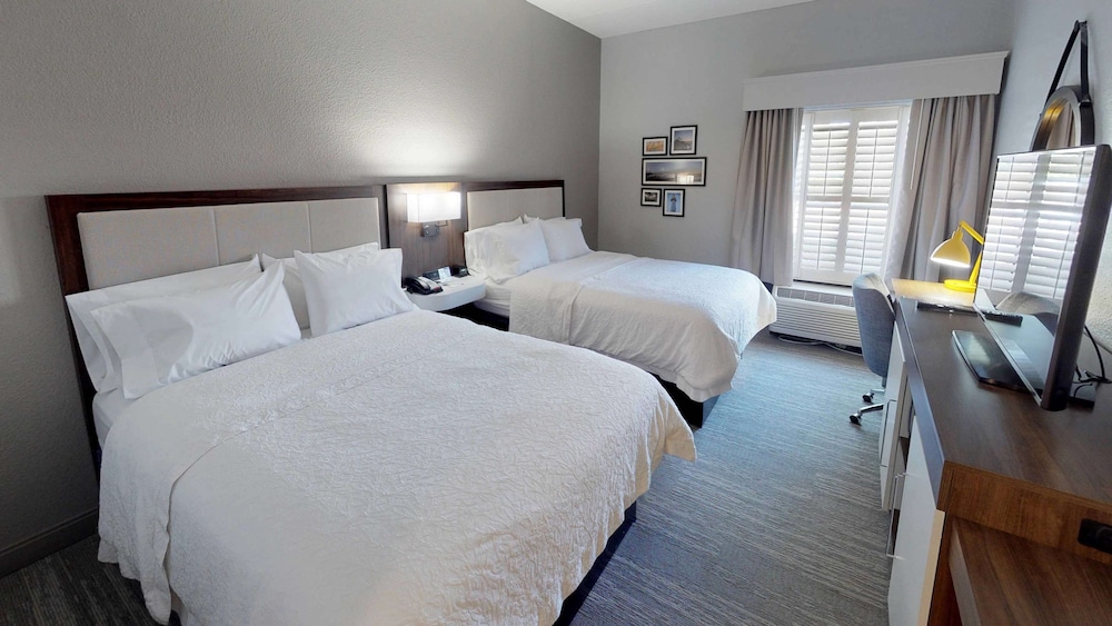 Hampton Inn St. Simons Island 15/37