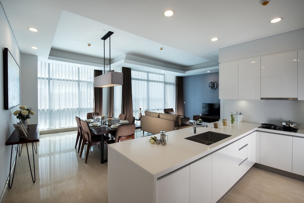 Oakwood Suites La Maison Jakarta 26/31
