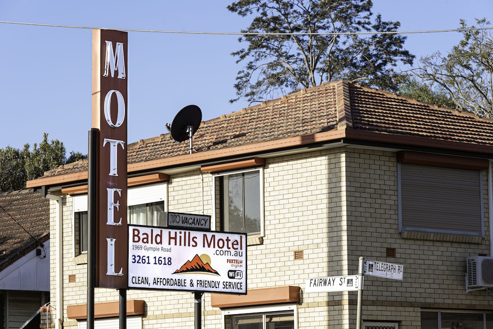 Bald Hills Motel 3/25