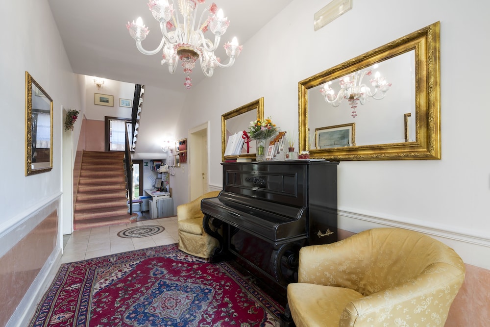 VILLA CASANOVA 39/52