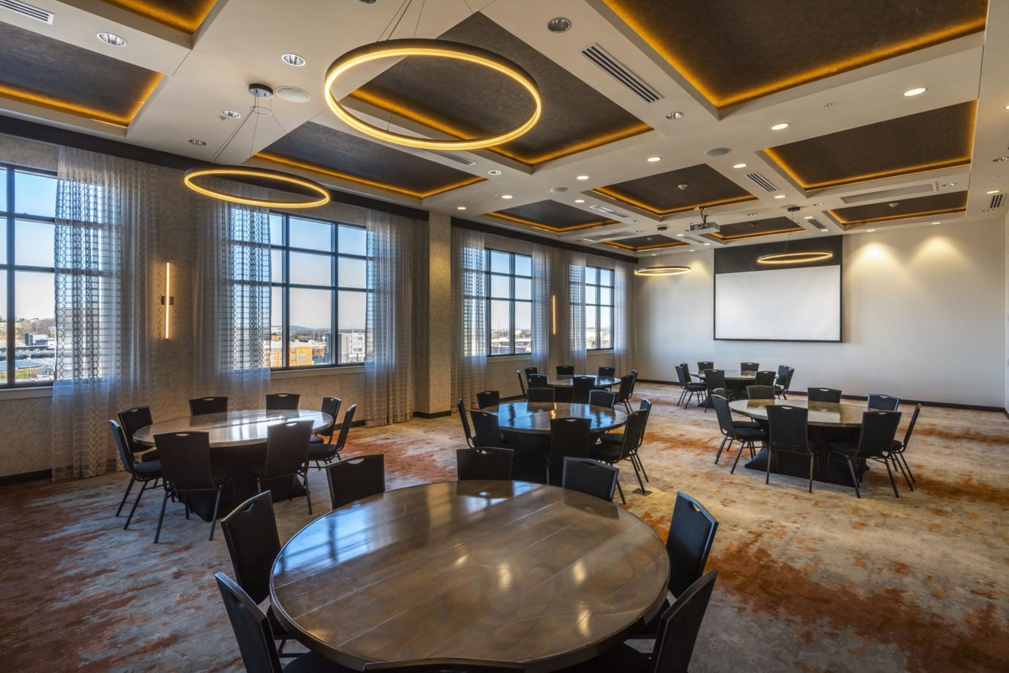 Hotel Indigo Tulsa Downtown 41/68