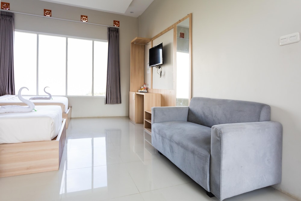 Villa Panderman Indah 44/64