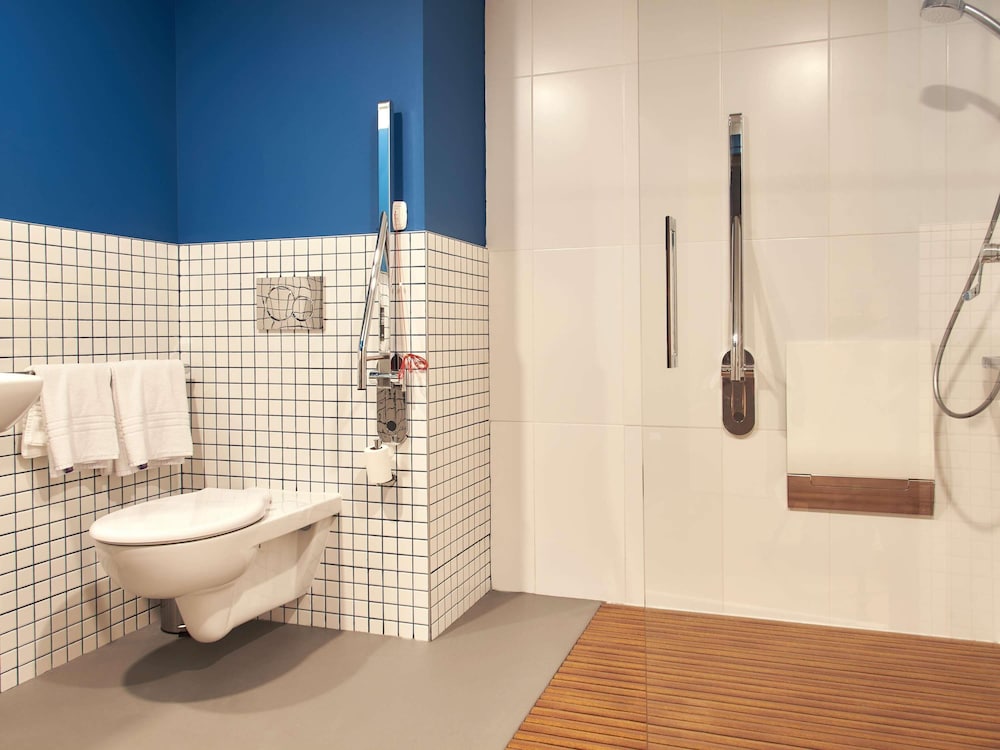 Ibis Budget Vitoria Gasteiz 48/50