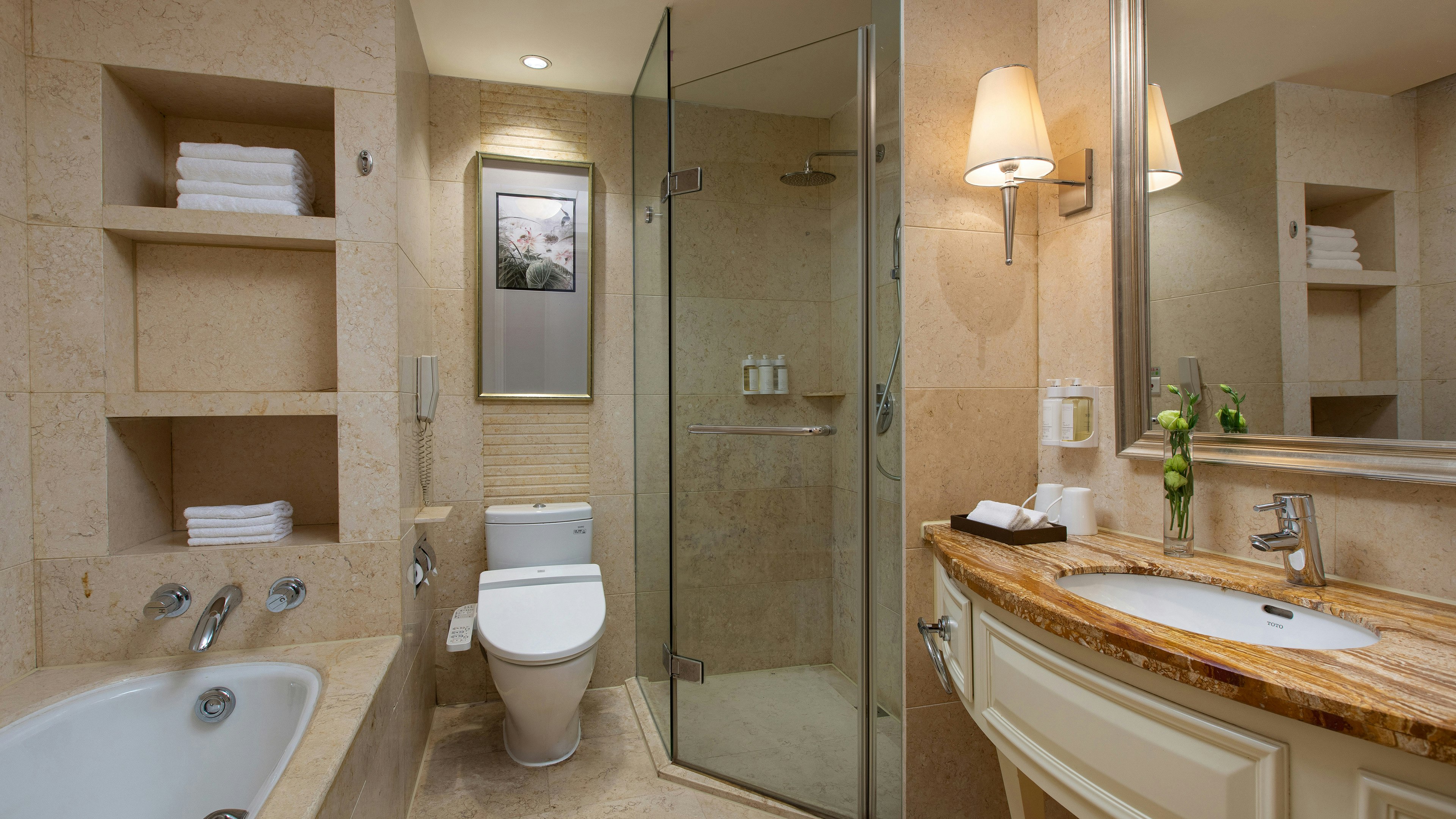 Holiday Inn Fuzhou New Port 60/63
