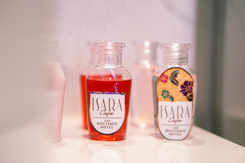 Isara Boutique Hotel and Cafe 40/66