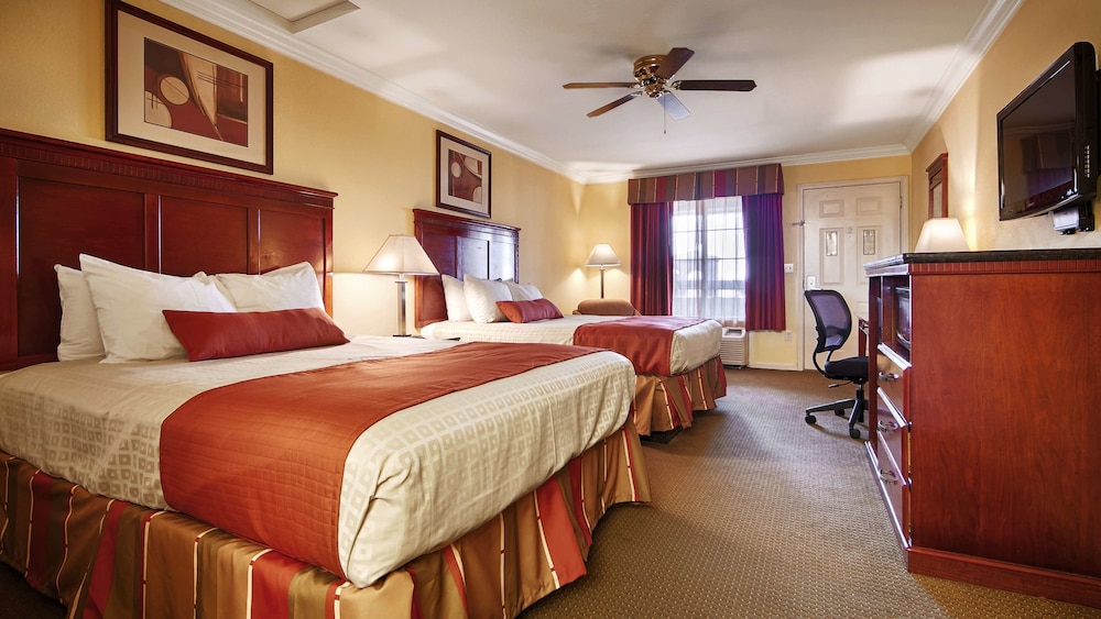 Best Western Heritage Inn Bakersfield 17/29