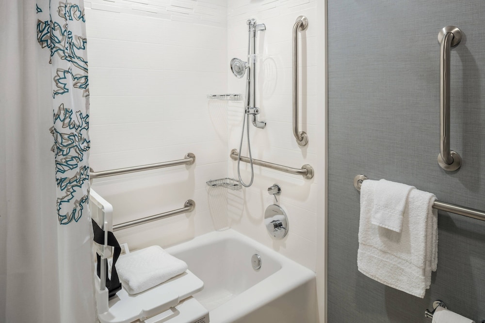 RESIDENCE INN WHEELING-ST. CLAIRSVILLE, OH 17/51