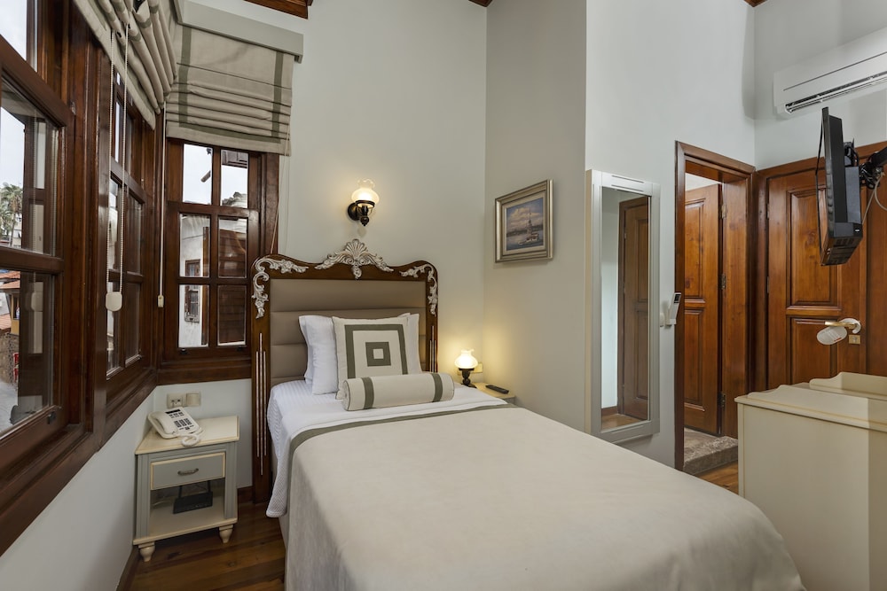 Hotel 1207 Special Class 26/79