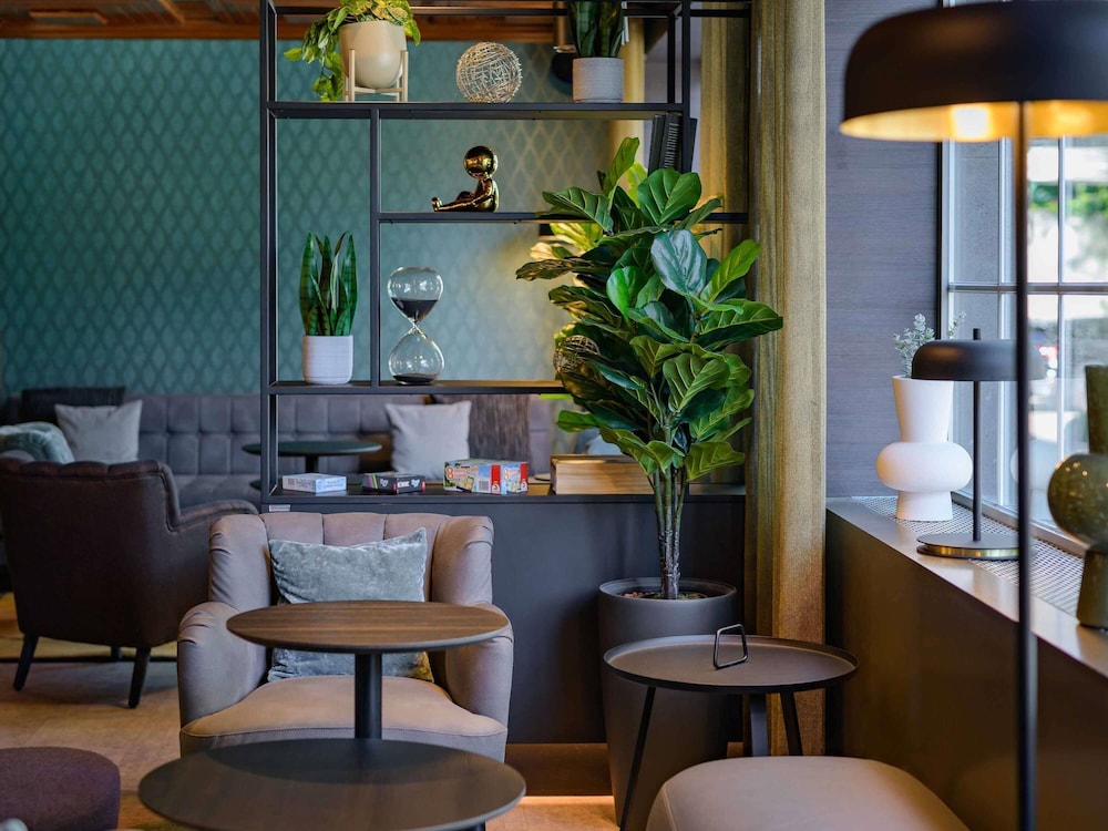 Mercure Hotel Koeln Belfortstrasse 48/67