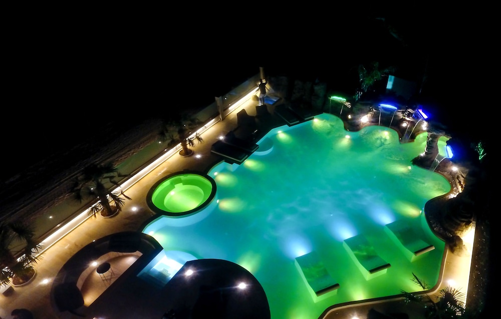 Avaton Luxury Resort and Spa 32/49