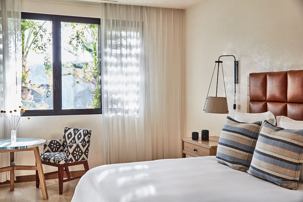 Chileno Bay Resort And Residences 34/76