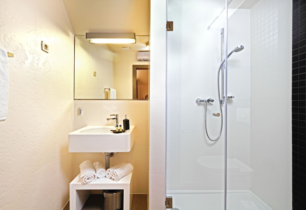 La Porta Luxury Rooms 55/59