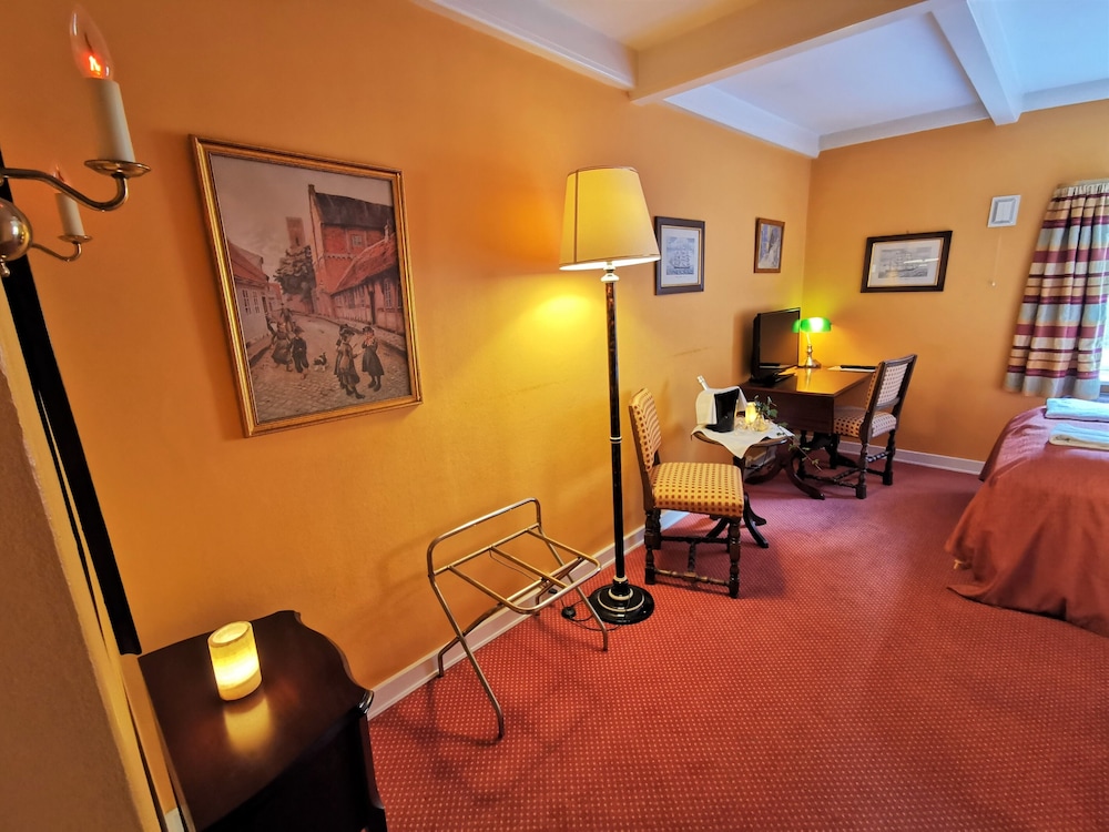 Hotel Dagmar 19/34