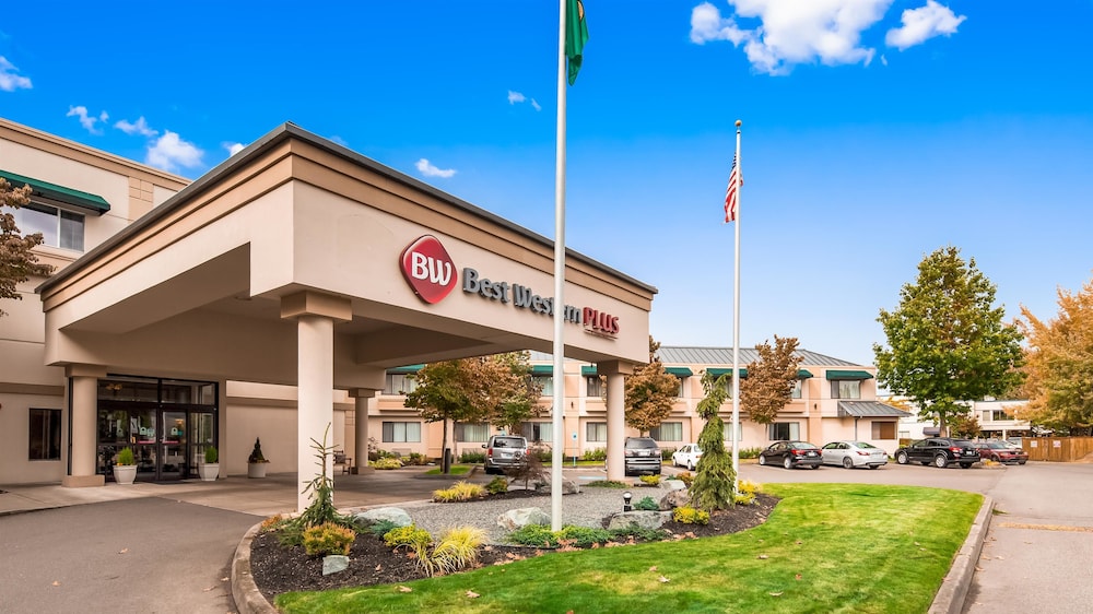 Best Western Plus Edmonds Harbor Inn 1/40