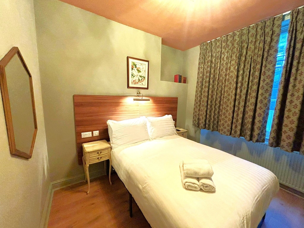 Norfolk Inn Paddington Hotel 32/50