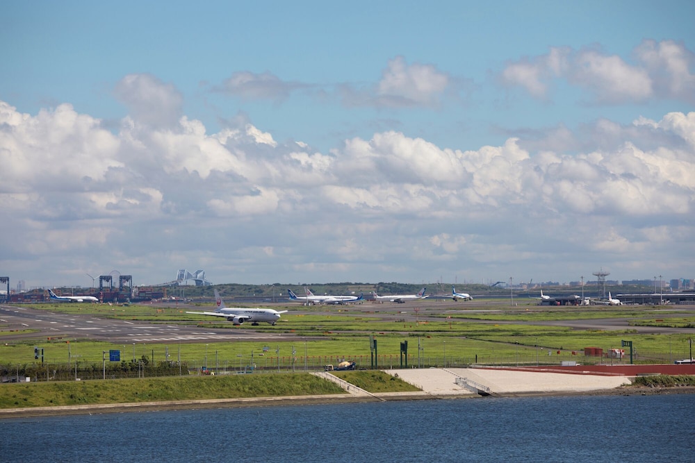 The HOTEL Well-hub Haneda 65/69