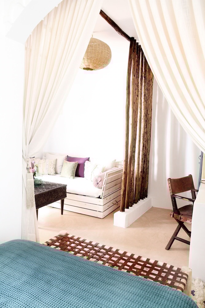 Riad 11 Zitoune 17/69