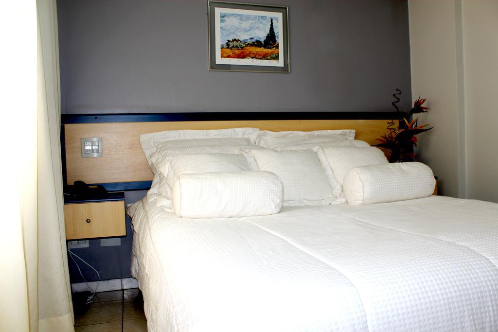 LA DEFENSE APART HOTEL 7/18