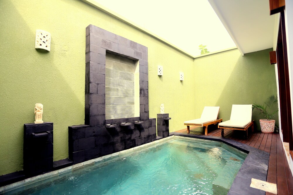 Jas Green Villas And Spa 28/56