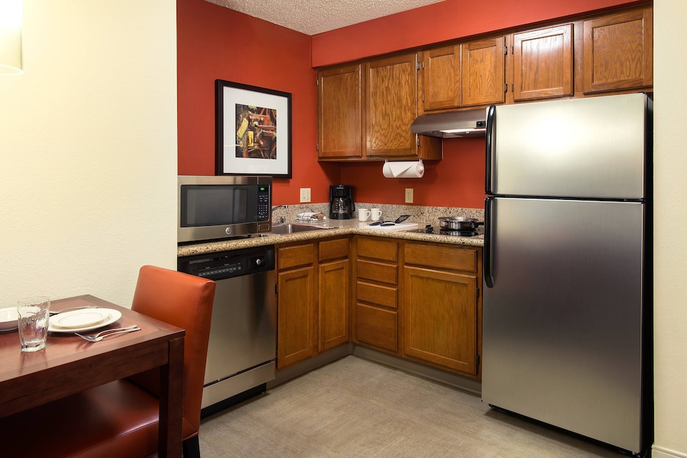 Residence Inn San Diego Sorrento Mesa/Sorrento Valley 36/44