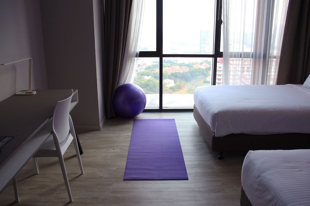 Qliq Damansara 18/60