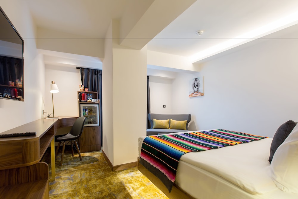 Hay Hotel Alsancak 13/50