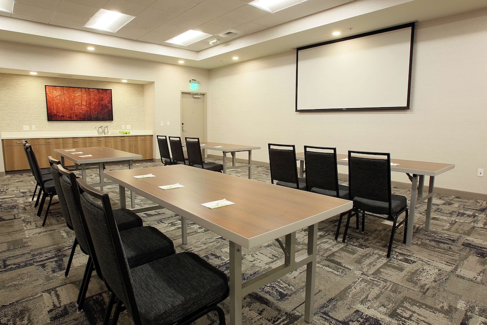 Home2 Suites By Hilton Nampa 30/34