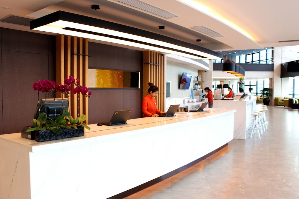 Hyatt Place Shenzhen Airport 6/70