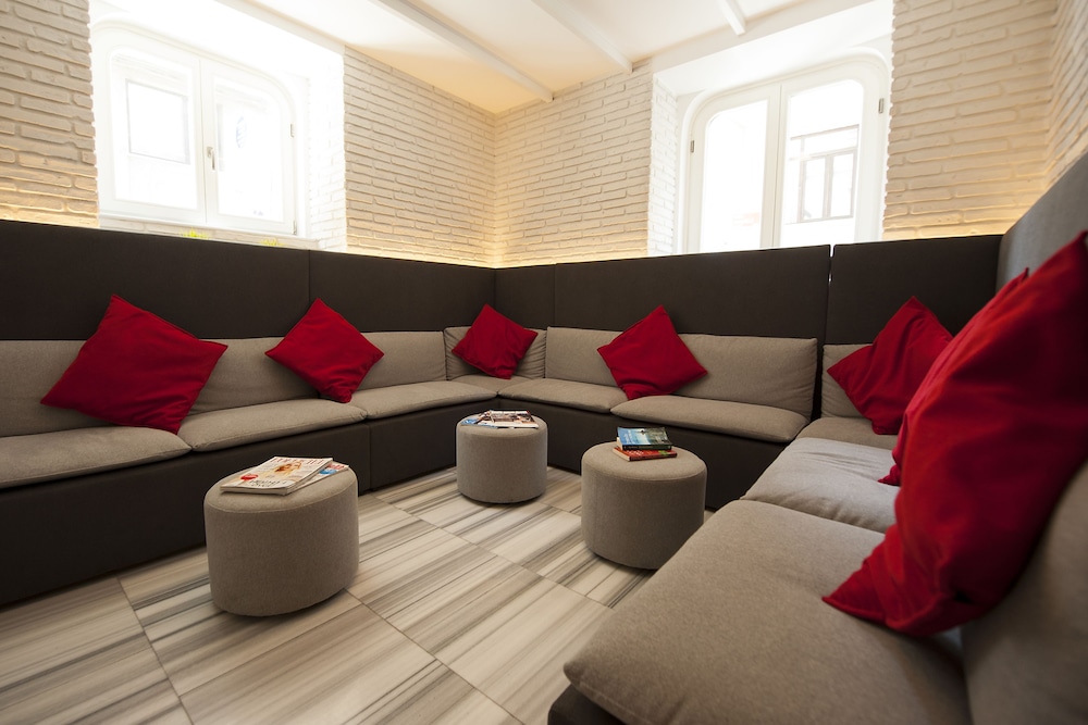The Central House Istanbul Taksim 36/46