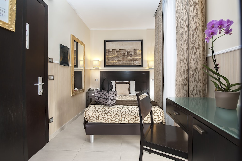 Yes Hotel Boutique Rome 35/64