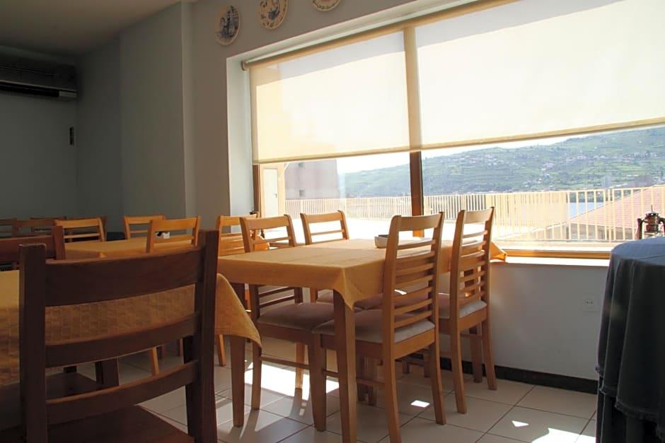 Imperio Hotel 53/56