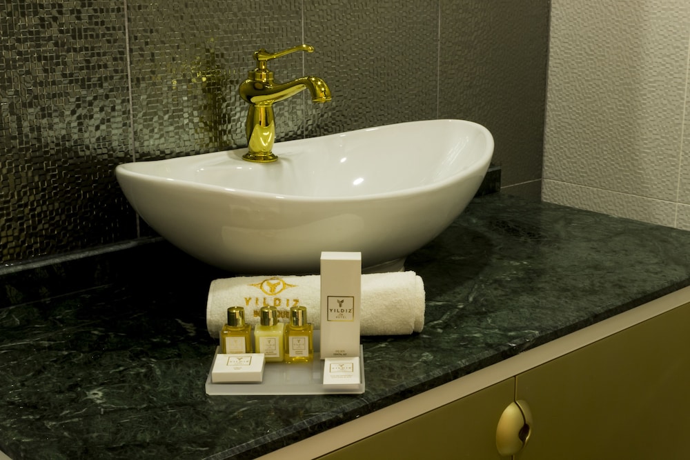 Yildiz Life Hotel 71/72