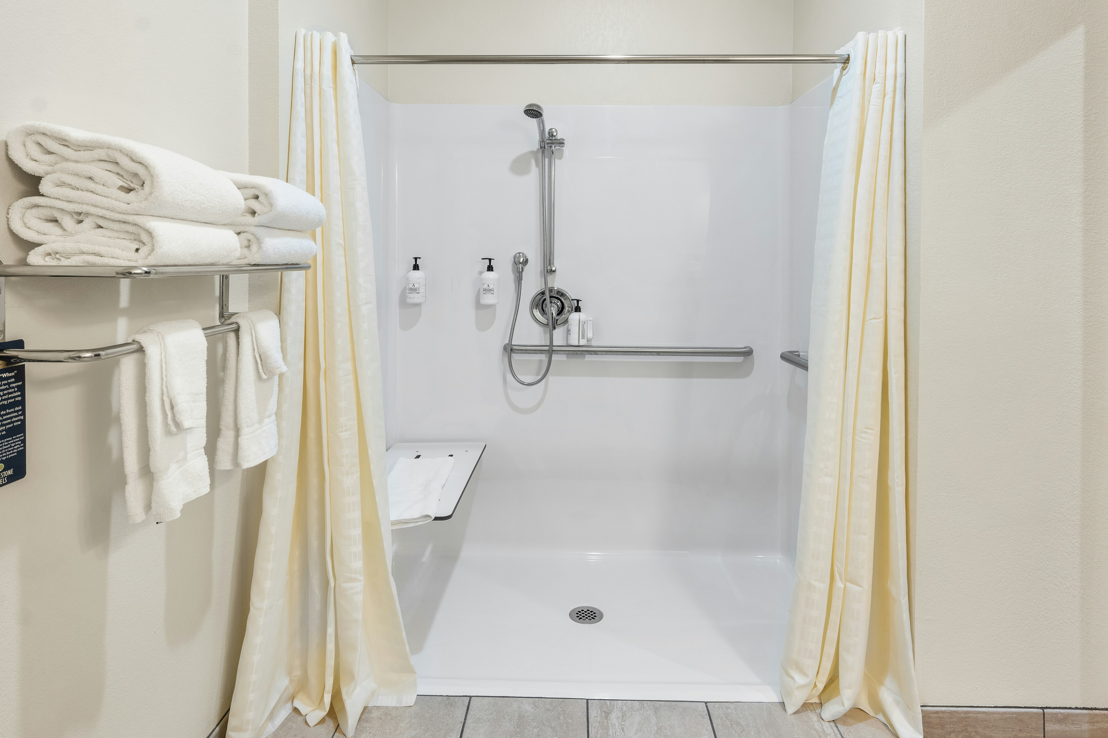 Cobblestone Hotel & Suites - Denmark 38/41